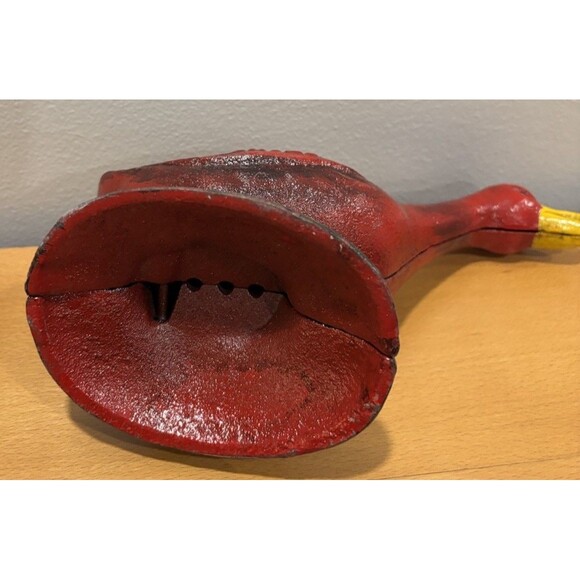 Vintage Red Goose Shoes Advertising Heavy Cast Iron Coin Bank - Picture 6 of 9